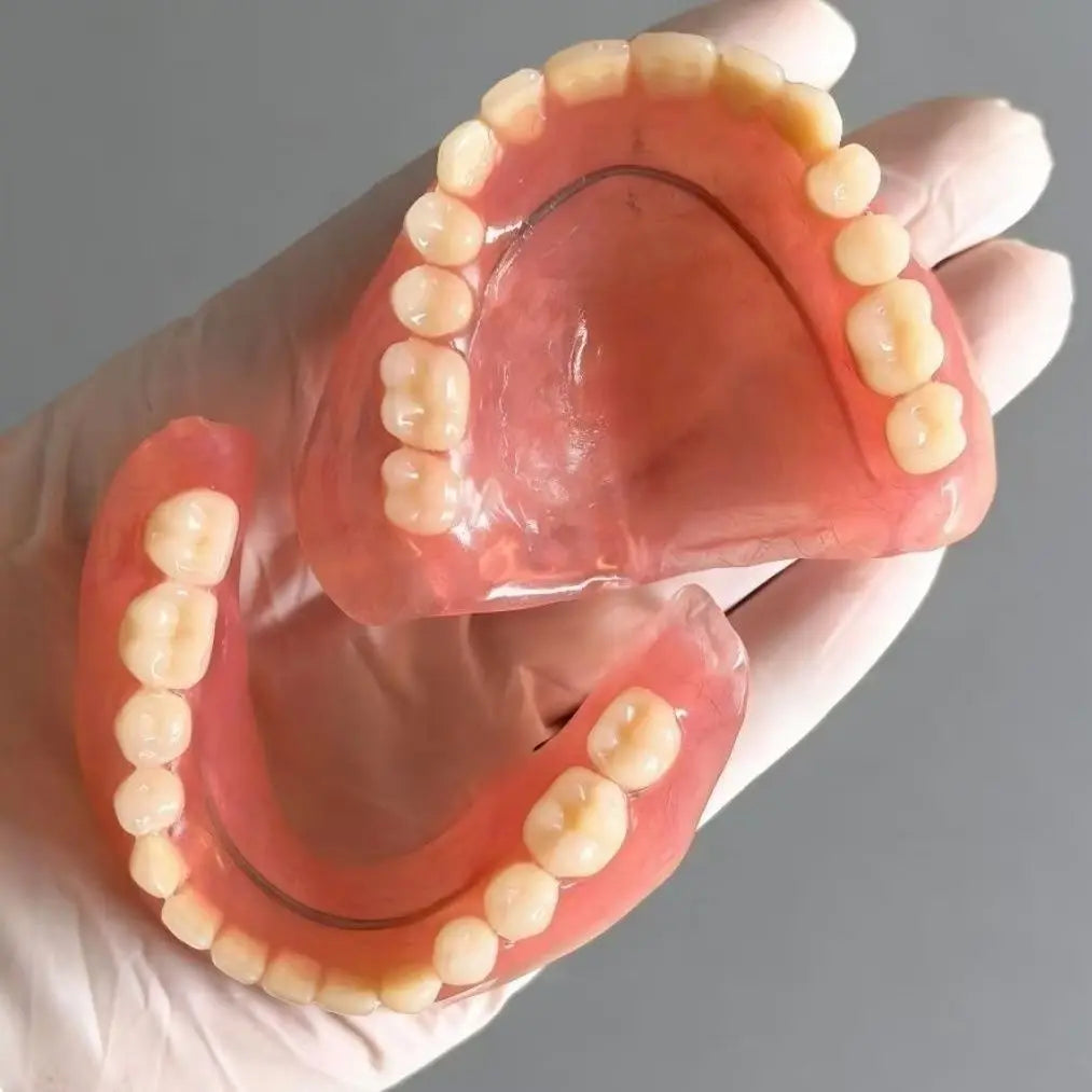 Comfort Silicone Smile Set for Upper and Lower Teeth