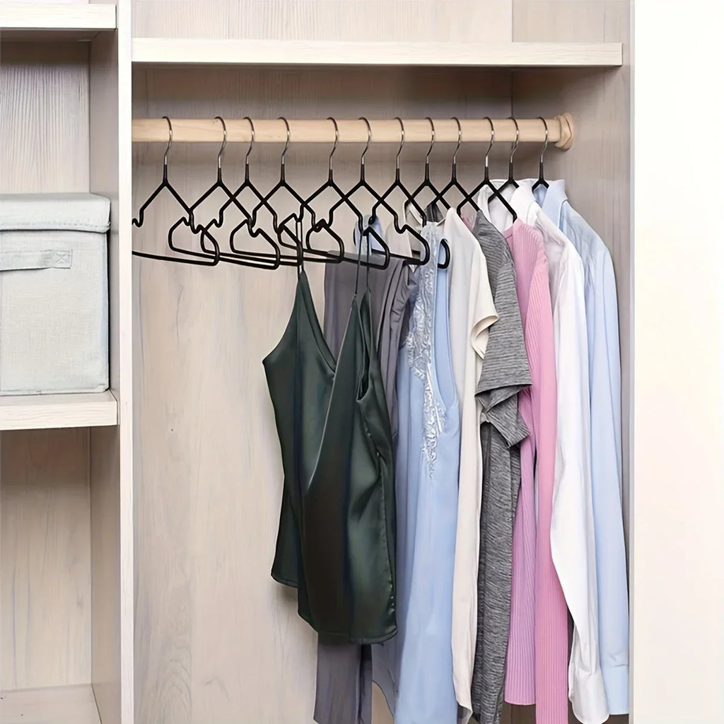 Non-Slip Heavy Duty Clothes Hangers for Closet Organization