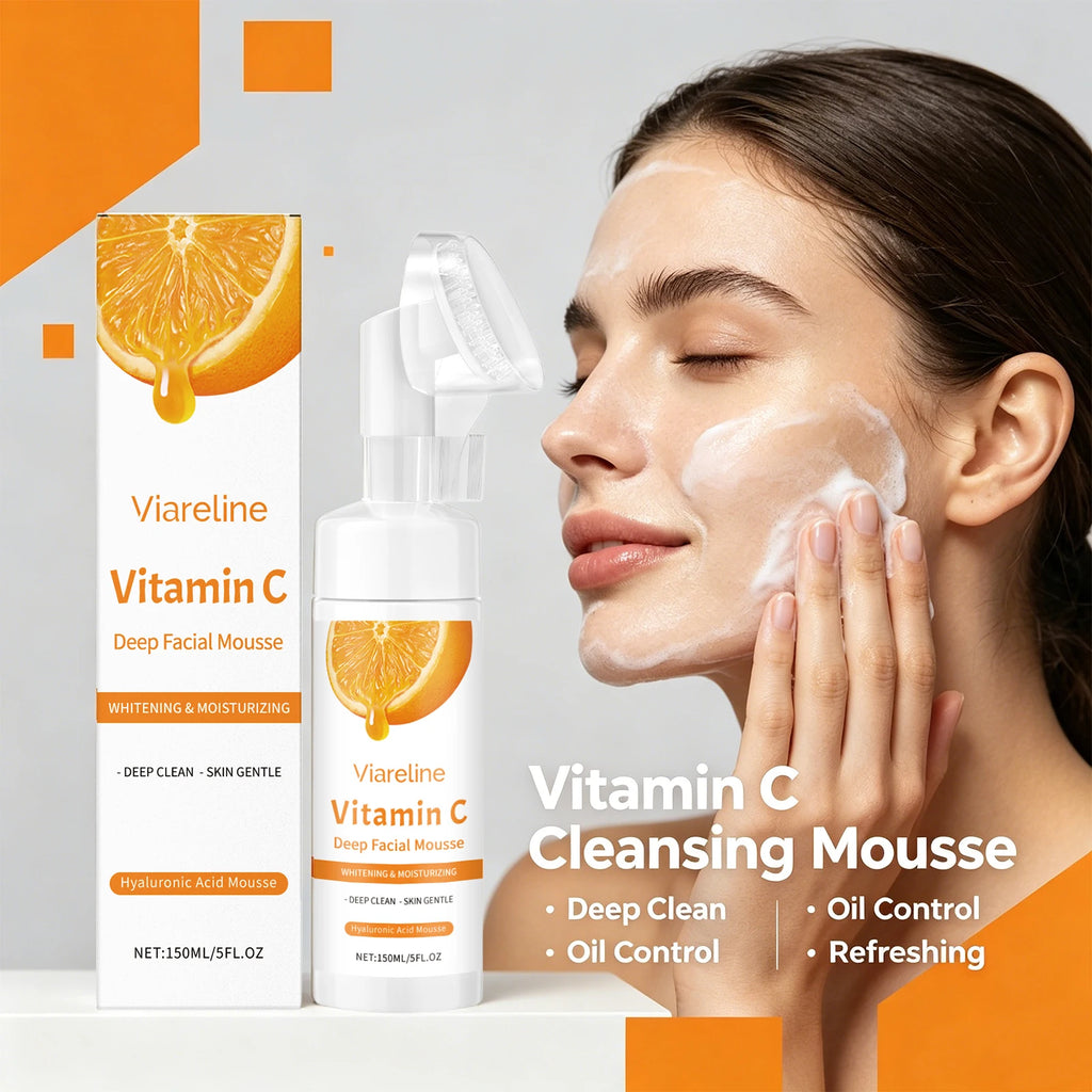 Vitamin C Brightening Facial Cleanser with Silicone Brush