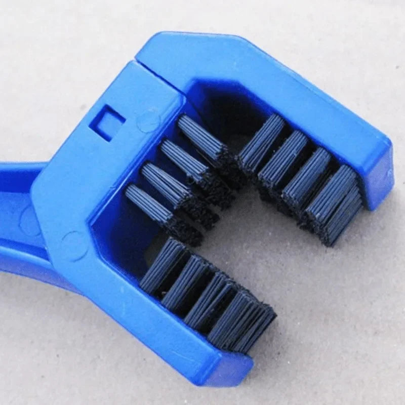 Multipurpose Chain Cleaning Brush for Motorcycles and Bicycles