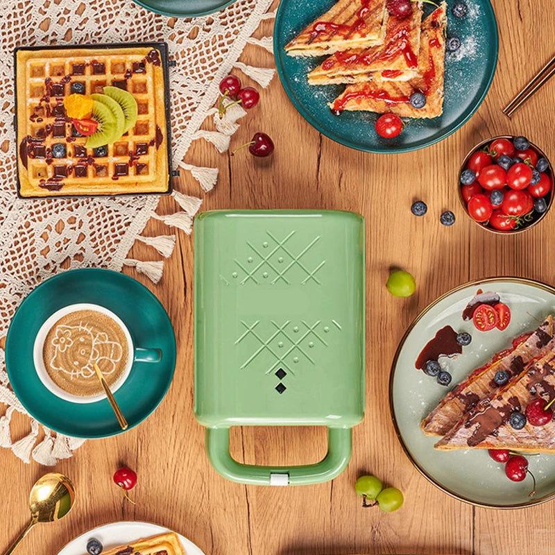 Multifunction Electric Sandwich and Waffle Maker - 3