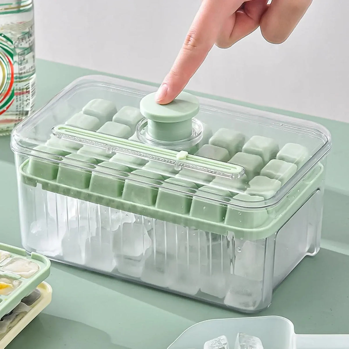 One-Press Easy Release Ice Cube Tray with Storage Box