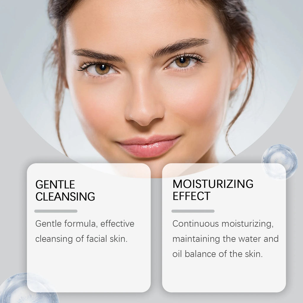 Vitamin C Brightening Facial Cleanser with Silicone Brush