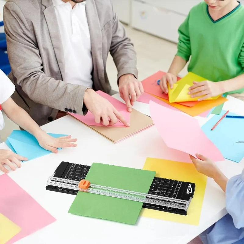 Portable A4 Paper Cutter and Photo Trimmer