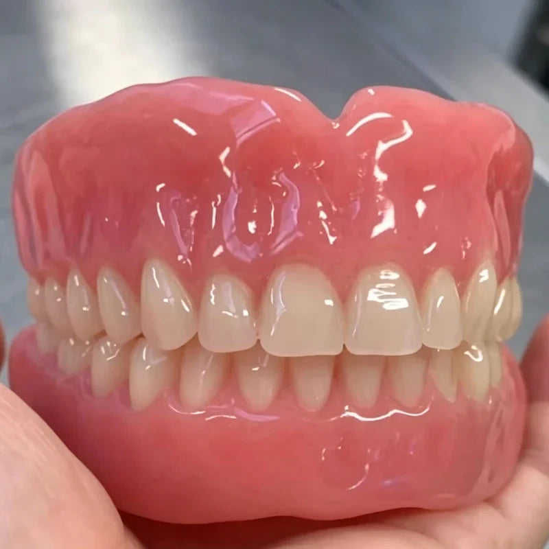 Comfortable Silicone Cosmetic Dentures for a Natural Smile
