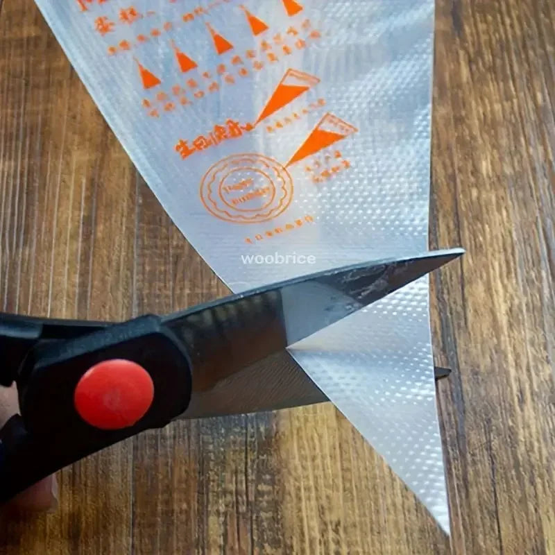 Disposable Piping Bags for Cake Decorating and Baking